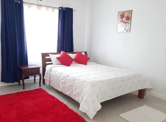 Decorous 2 Bedroom Bungalow in Parklands